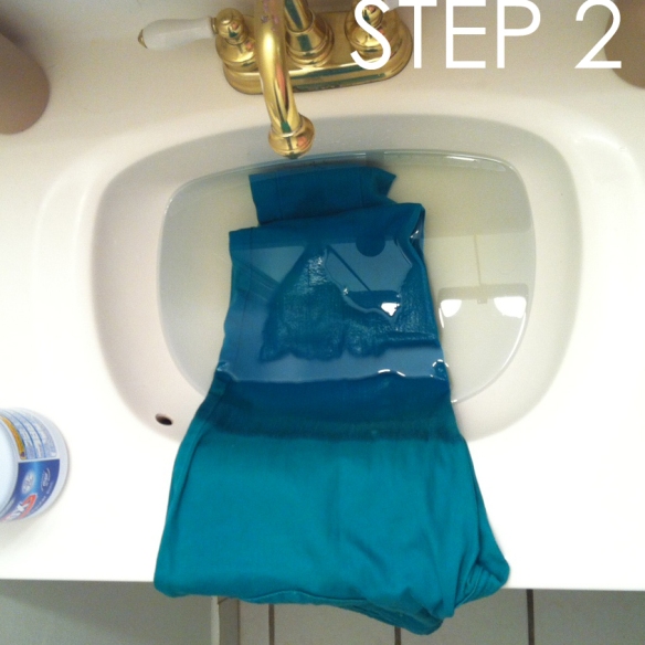 The Fab & Frugal Step 2 DIY Ombre Jeans
