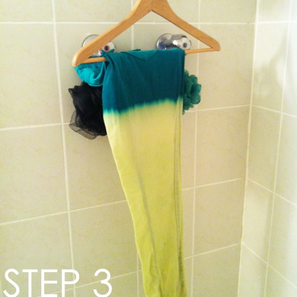 The Fab & Frugal Step 3 DIY Ombre Jeans